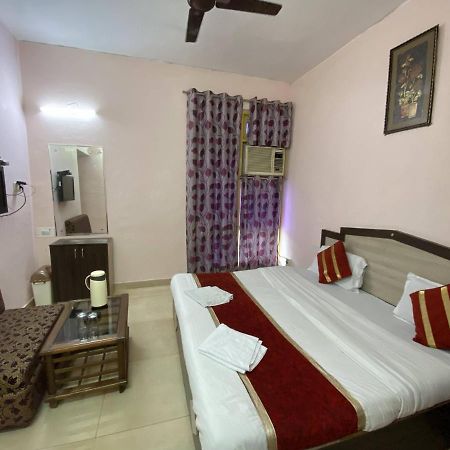 Hotel Rama Palace Katra  Eksteriør bilde