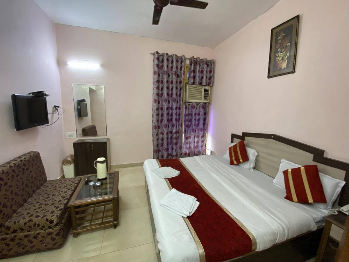 Hotel Rama Palace Katra  Eksteriør bilde