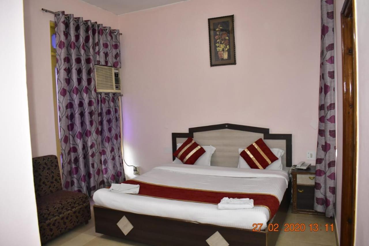 Hotel Rama Palace Katra  Eksteriør bilde